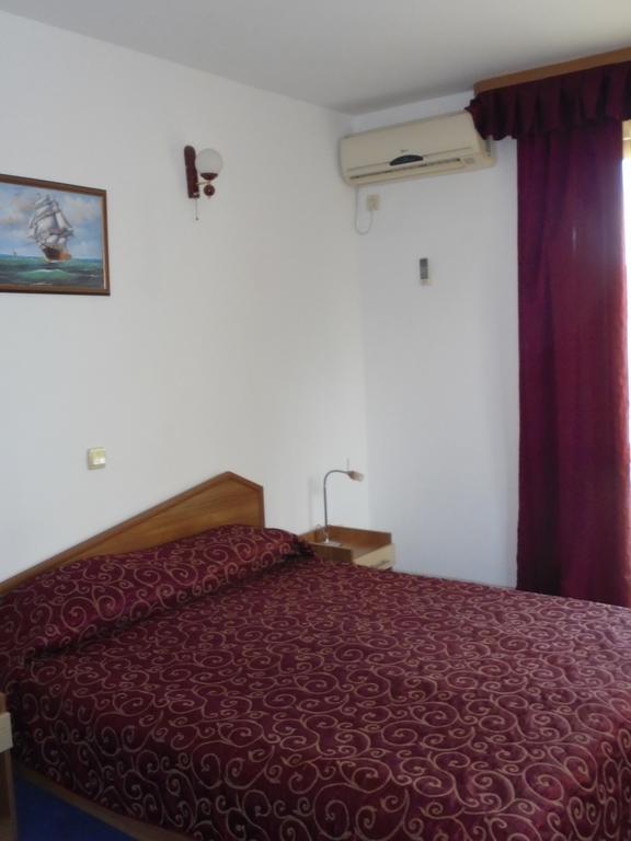 Byala Perla Family Hotel エクステリア 写真